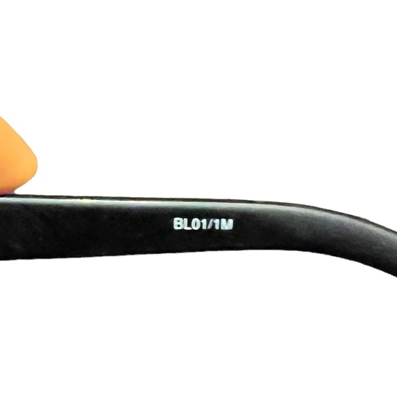 Elizabeth and James Lafayette Sunglasses EJS1113‎ main image 4